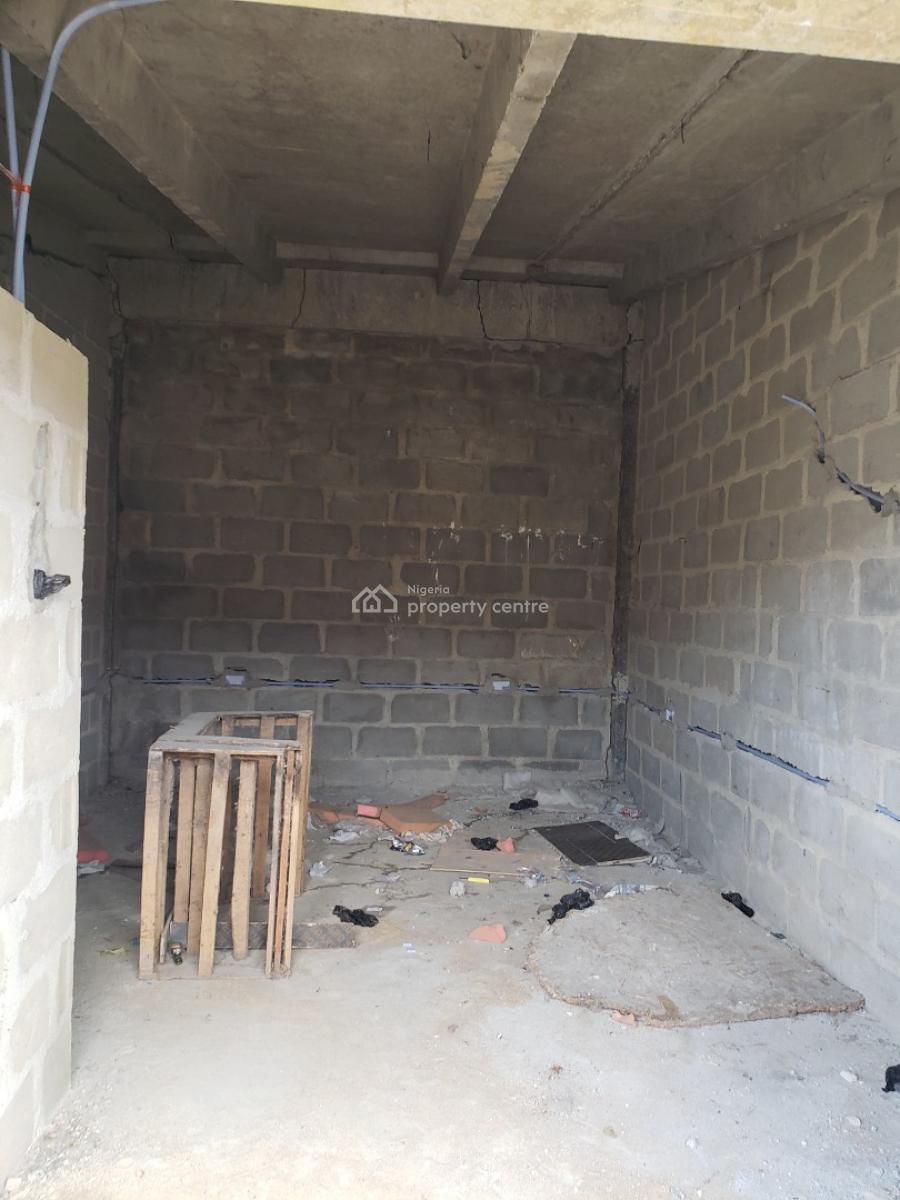 a Shop Commercial Shop, Hfp Complex Phase2 Opposite  Abraham Adesanya Estate, Ikota, Lekki, Lagos, Office Space for Sale
