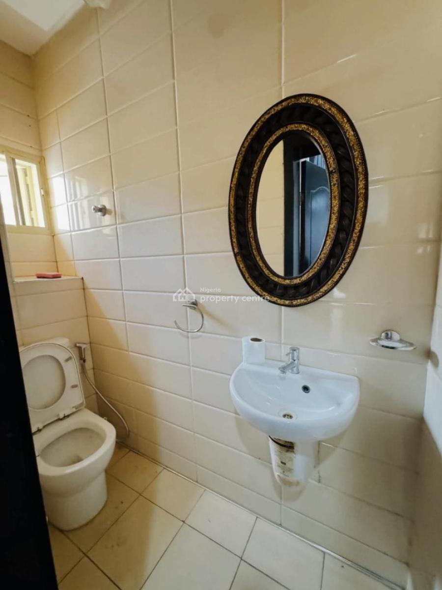 a Well Built Serviced 2 Bedroom Apartment, Lekki Phase 1, Lekki, Lagos, Flat / Apartment for Rent