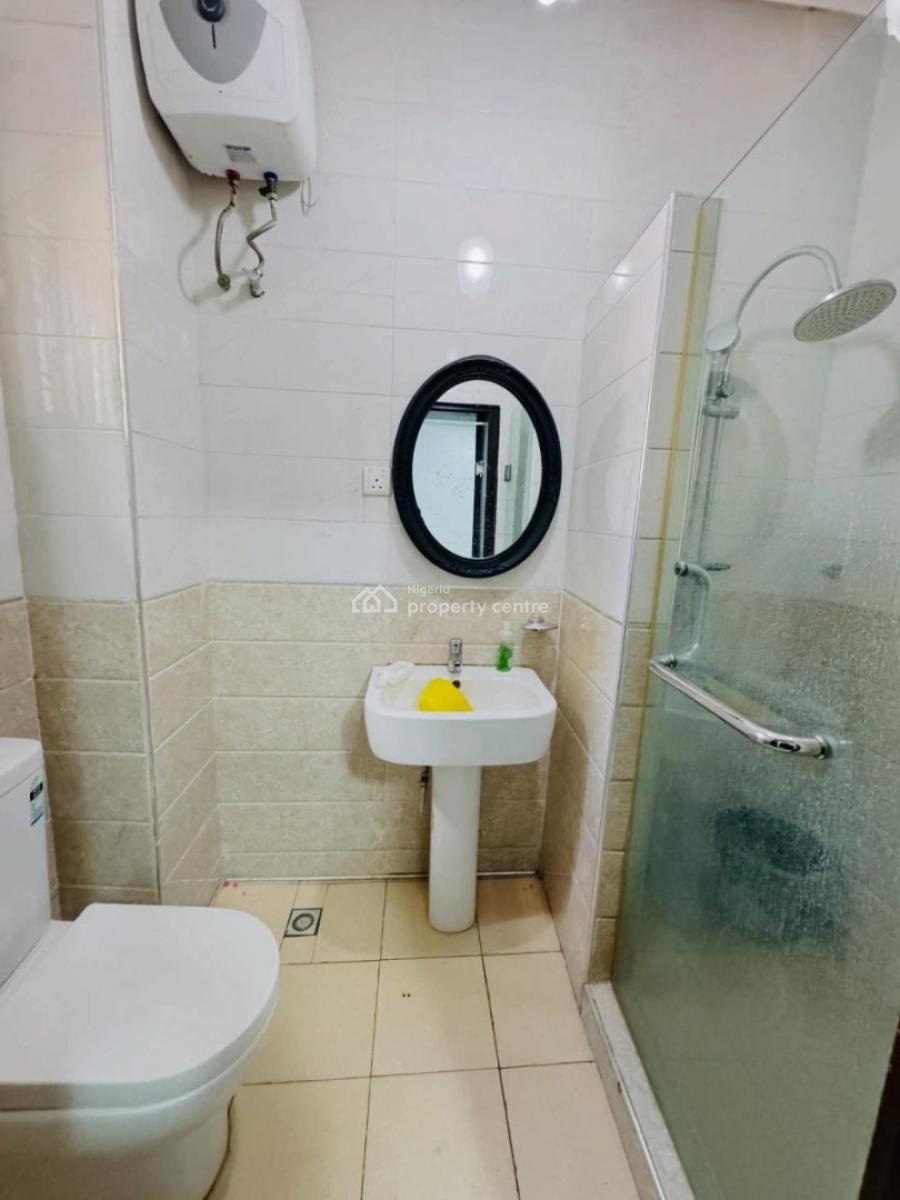 a Well Built Serviced 2 Bedroom Apartment, Lekki Phase 1, Lekki, Lagos, Flat / Apartment for Rent