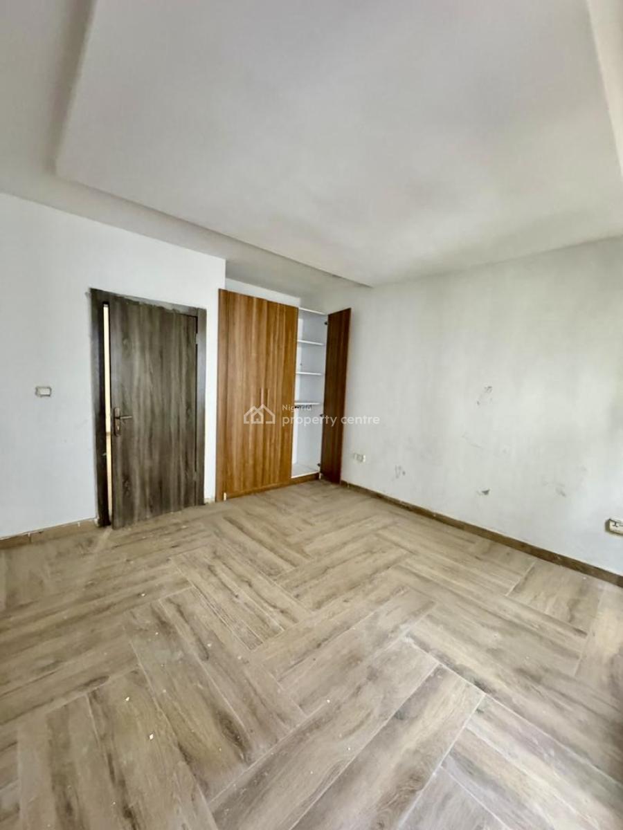 Elegance Is Calling: Comes with a B Q, Off Gbangbala, Ikate, Lekki, Lagos, Terraced Duplex for Rent