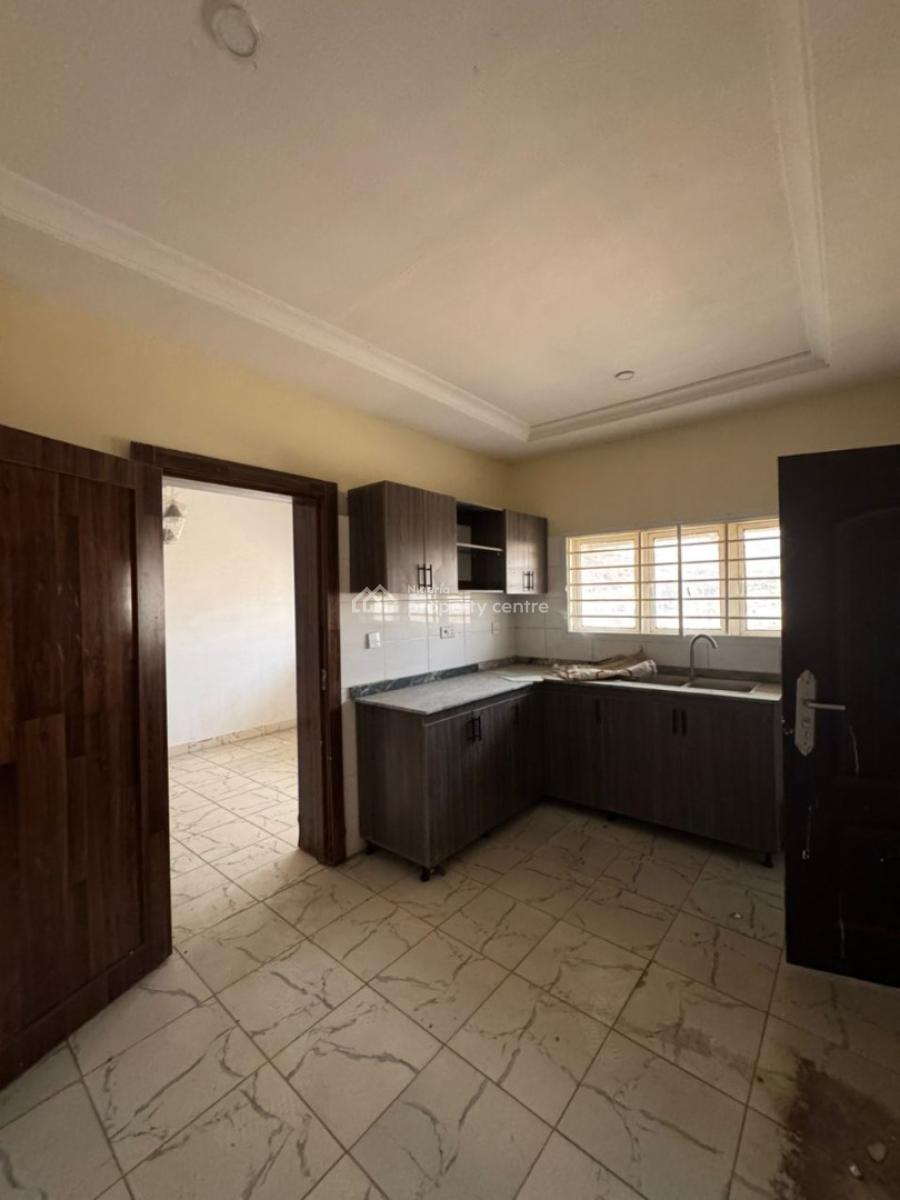 3bedroom Flat, Tarred Road, Katampe (main), Katampe, Abuja, Flat / Apartment for Rent