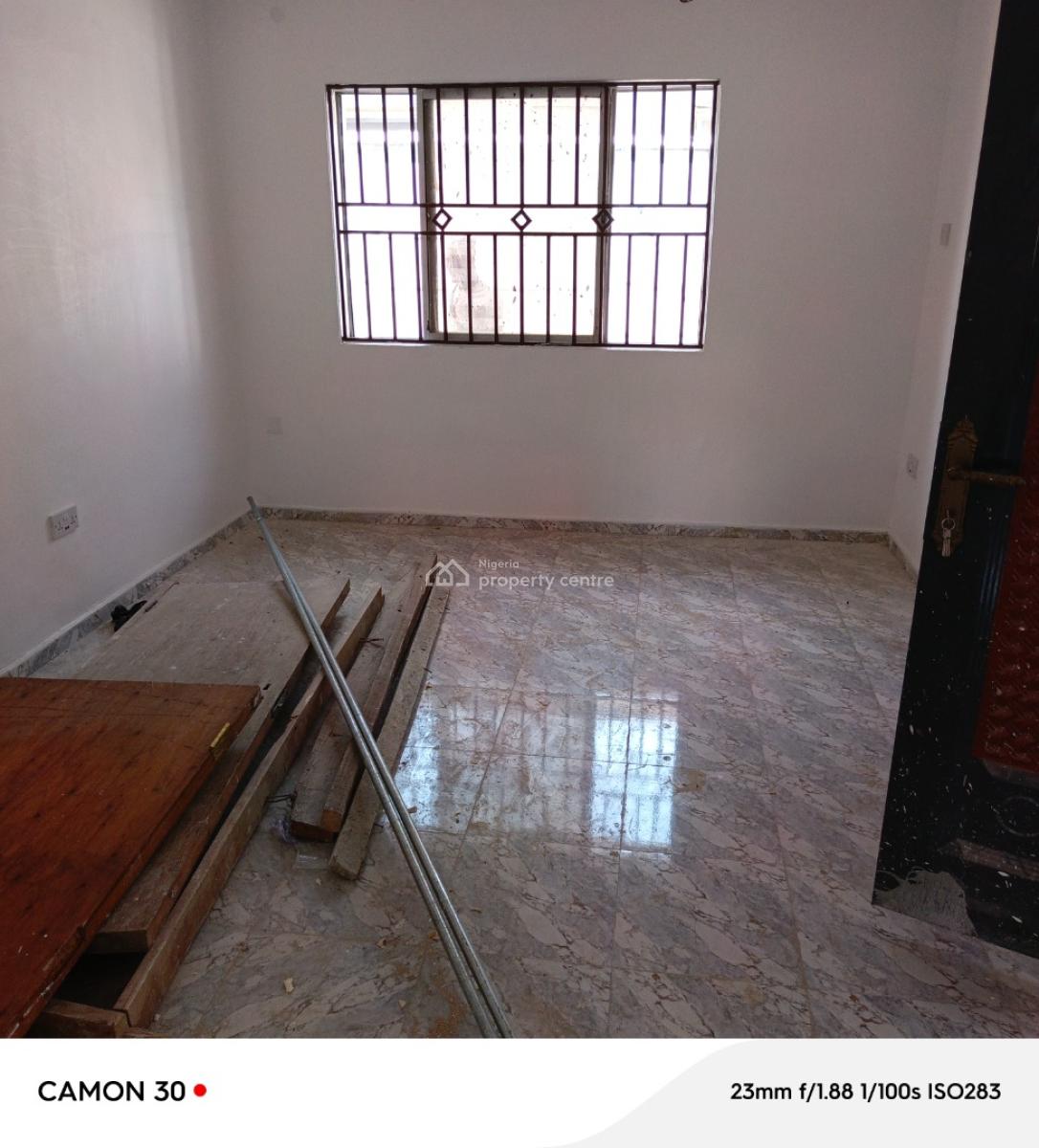 Spacious Mini Flat (2 Toilet)in Kudebu Estate No Landlord Wahala, Kudebu Estate Close to Bstop, Isolo, Lagos, Mini Flat (room and Parlour) for Rent