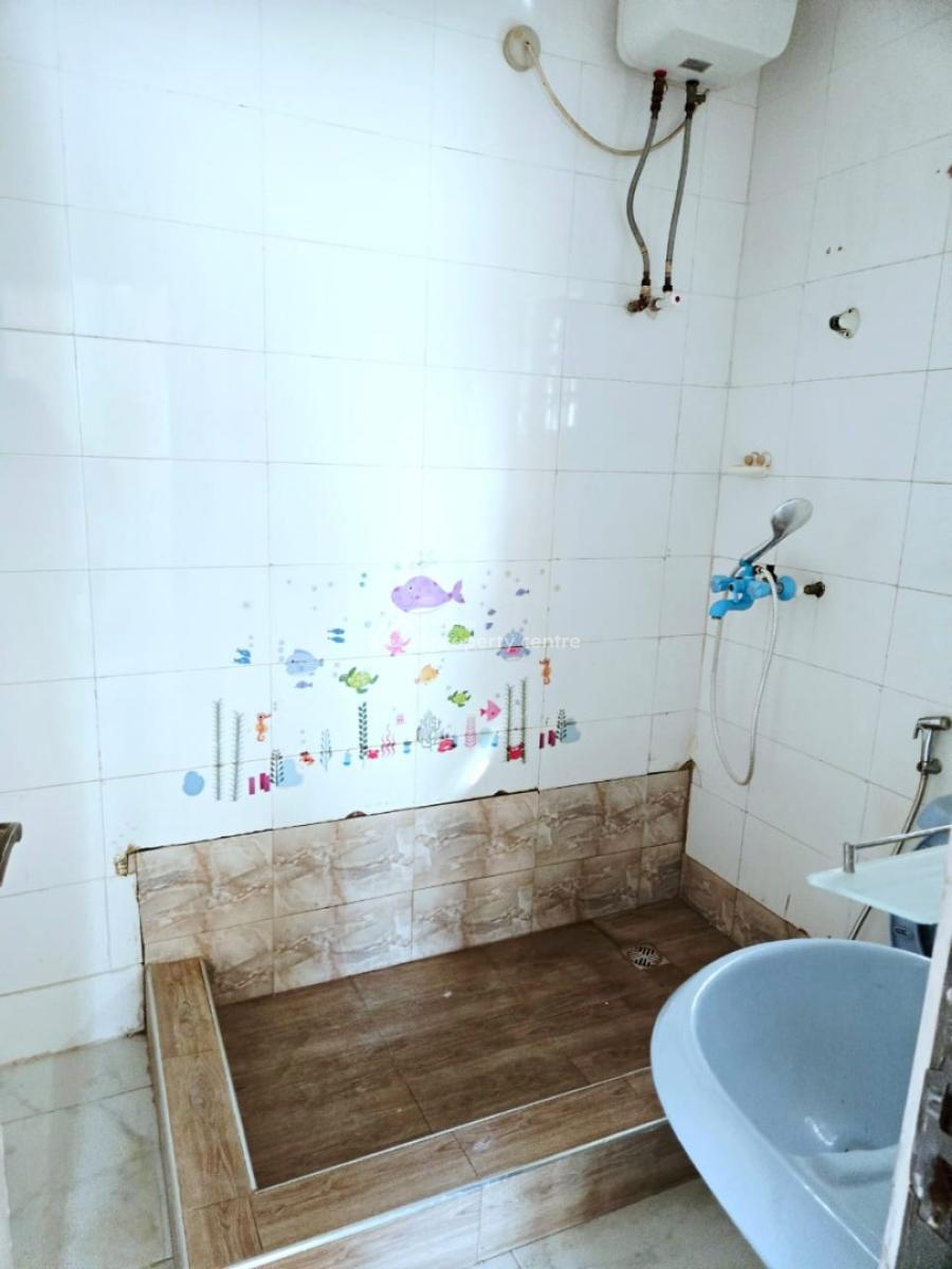 a Self Service 3 Bedroom Apartment, Lekki Phase 1, Lekki, Lagos, Flat / Apartment for Rent