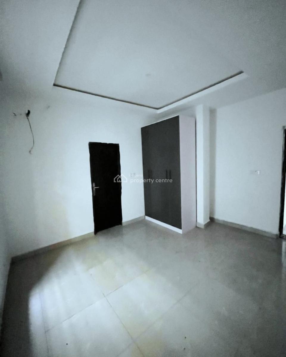 Well Built 3-bedroom Apartment, Falomo, Ikoyi, Lagos, Flat / Apartment for Sale