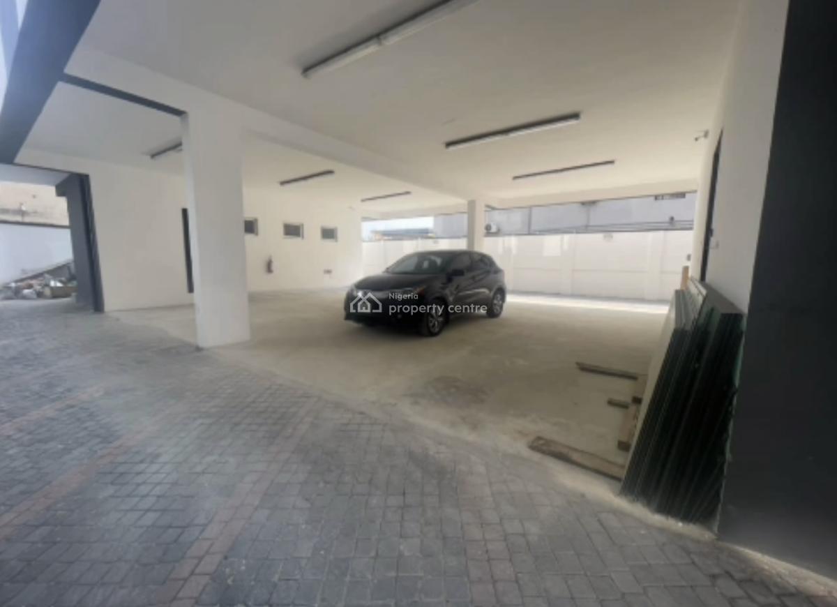 Serviced 216sqm Open Floor Office Space, Sabo, Yaba, Lagos, Office Space for Rent