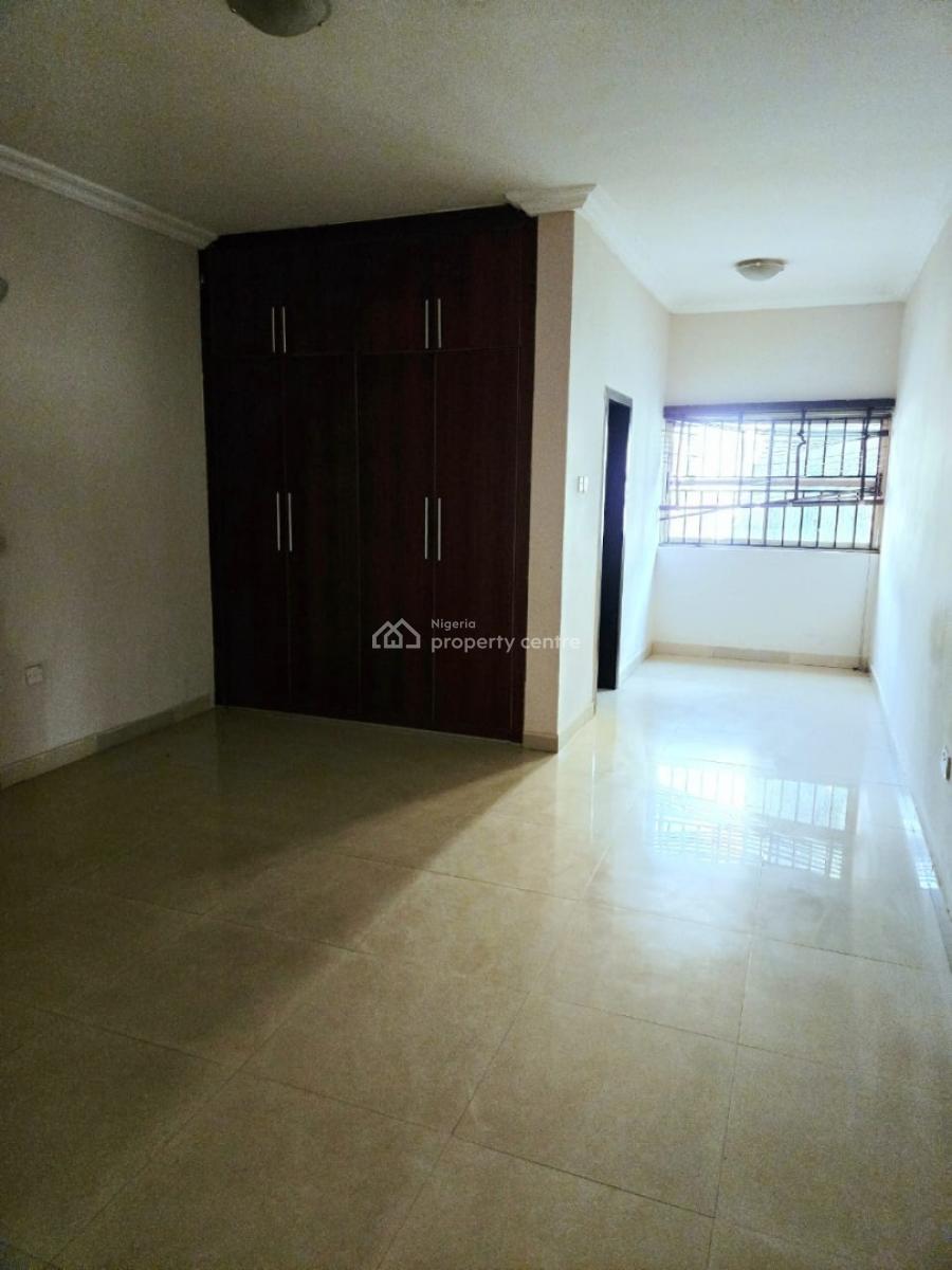 Massive Commercial 5 Bedroom Semi Detached House with a Room Bq, Lekki Phase 1, Lekki, Lagos, Office Space for Rent