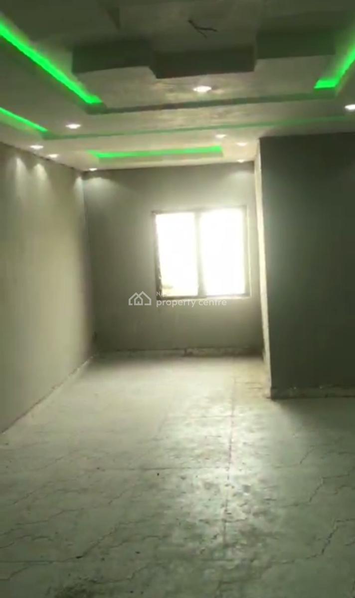 Spacious 2 Bedroom Apartment, Aguda, Surulere, Lagos, Flat / Apartment for Rent