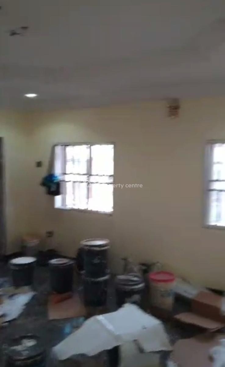 Standard Spacious Well Finished 3 Bedroom Apartment, Ijeshatedo, Surulere, Lagos, Flat / Apartment for Rent