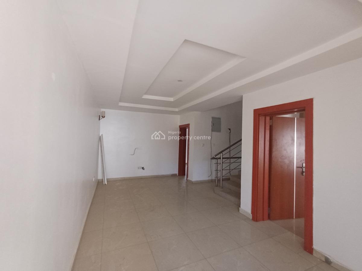 Lovely 4 Bedroom Terrace Duplex with Bq, Guzape District, Abuja, Terraced Duplex for Rent