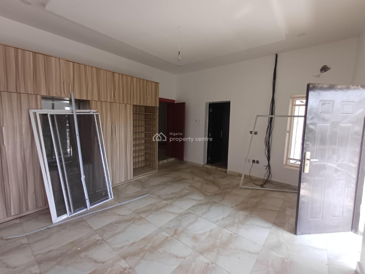 Lovely 4 Bedroom Terrace Duplex with Bq, Guzape District, Abuja, Terraced Duplex for Rent
