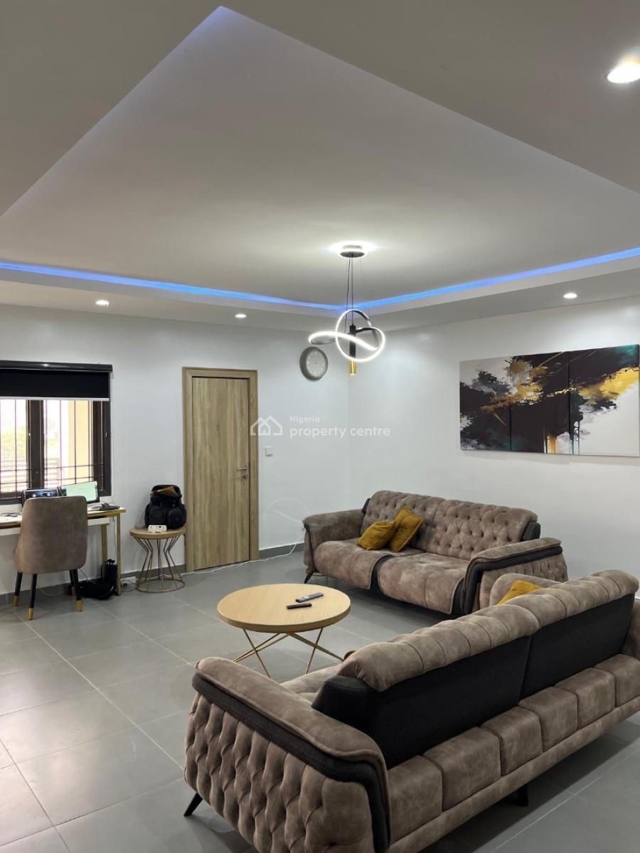 Luxury Smart 3 Bedroom Service and Furnished Apartment, Crossgroove, Wuye, Abuja, Flat / Apartment Short Let