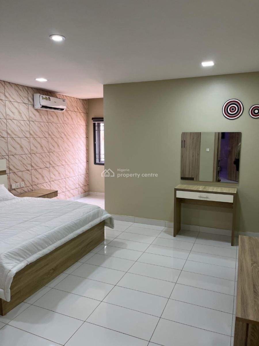 Luxury Smart 3 Bedroom Service and Furnished Apartment, Crossgroove, Wuye, Abuja, Flat / Apartment Short Let