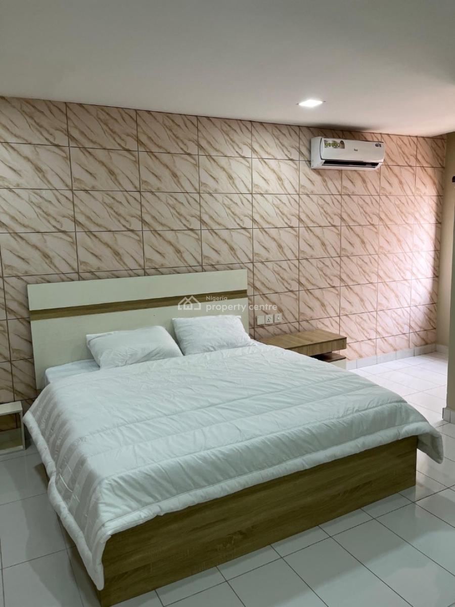 Luxury Smart 3 Bedroom Service and Furnished Apartment, Crossgroove, Wuye, Abuja, Flat / Apartment Short Let