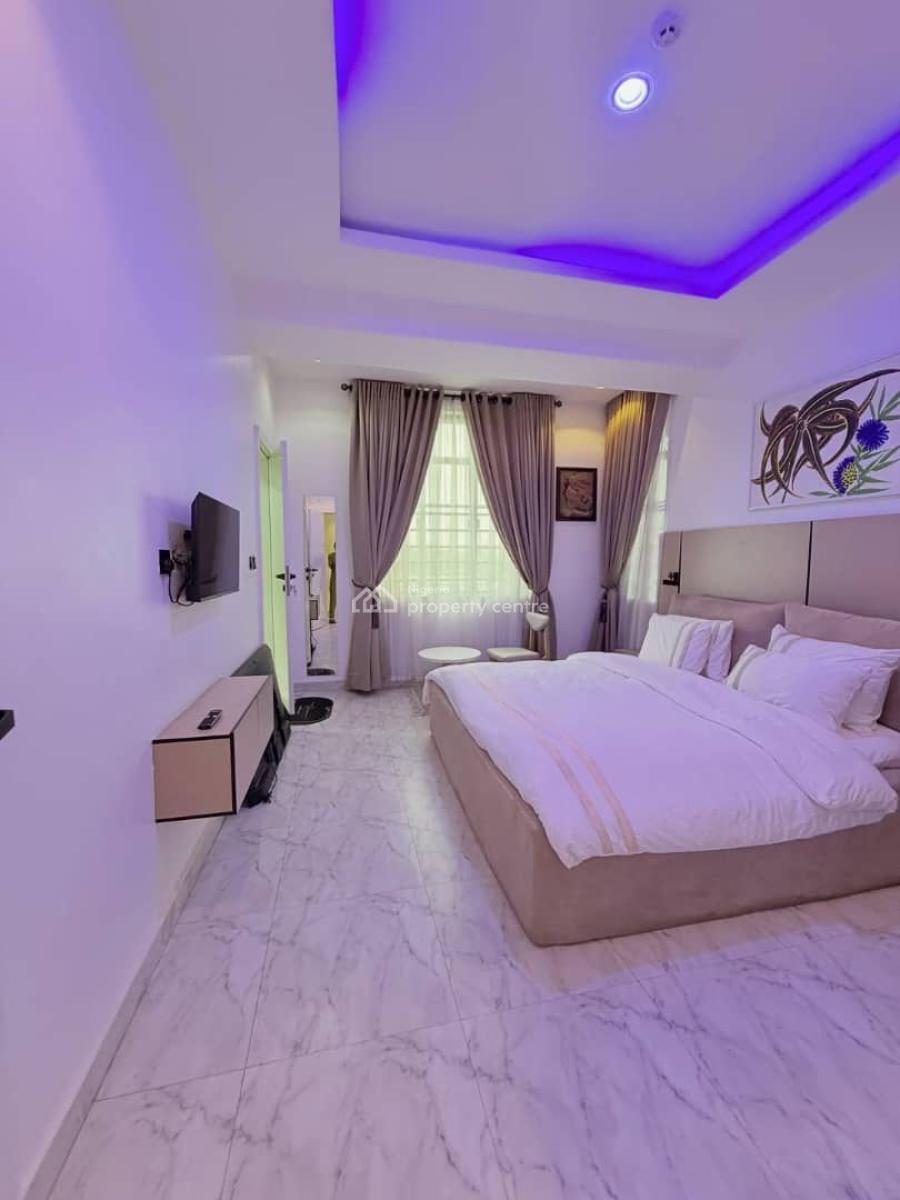 Elegantly Furnished 3 Bedroom Apartment with Pool in Serene Environmen, Ikeja Gra, Ikeja, Lagos, Flat / Apartment for Sale