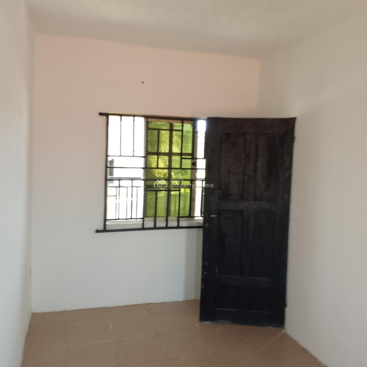 Massive Mini Flat Upstairs, Teachers Estate Awoyaya Ibeju-lekki, Awoyaya, Ibeju Lekki, Lagos, Mini Flat (room and Parlour) for Rent