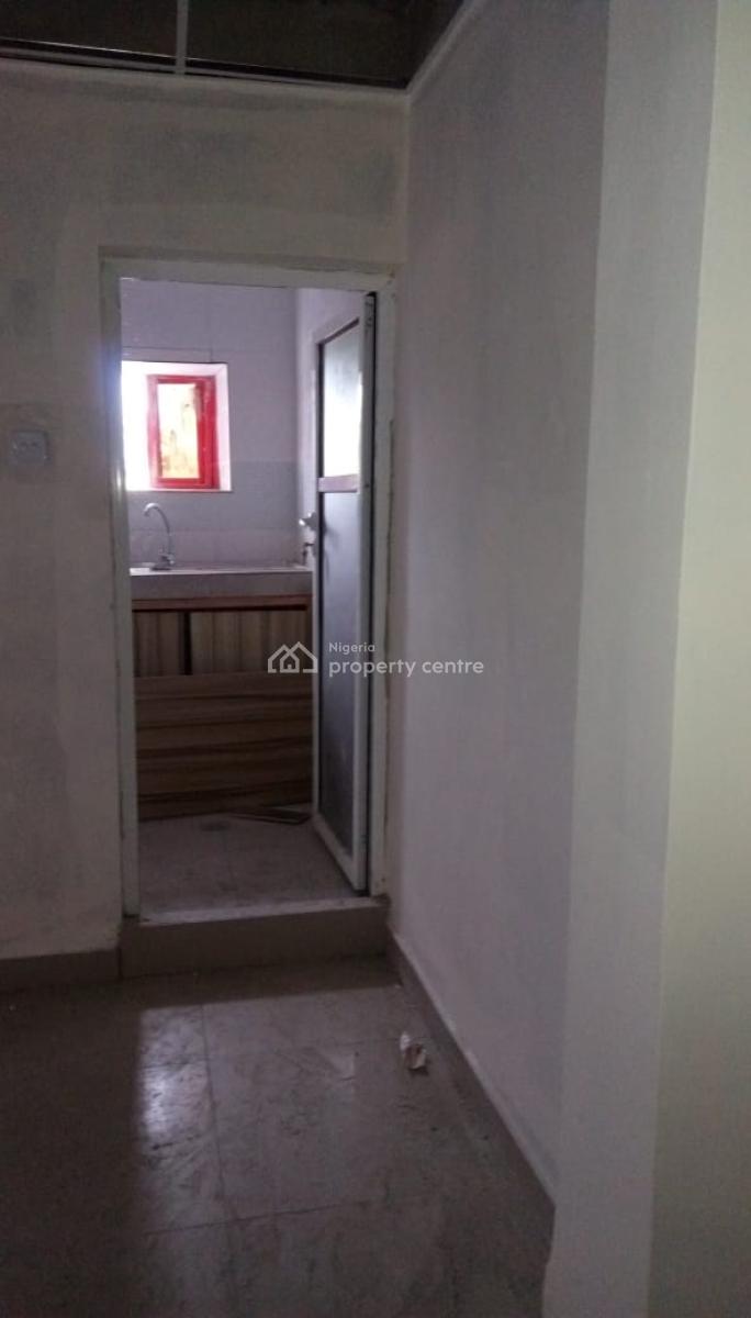 Office Space Measuring  88 Square Meters, Saka Tinubu Street, Victoria Island (vi), Lagos, Office Space for Rent