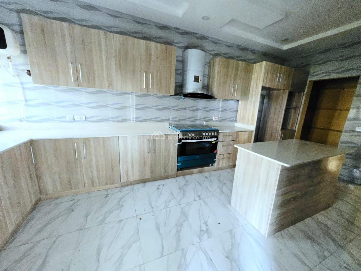 a Distress and Spacious Brand New 6 Bedroom Fully Detached Duplex, Chevron Lekki Lagos, Lekki, Lagos, Detached Duplex for Sale