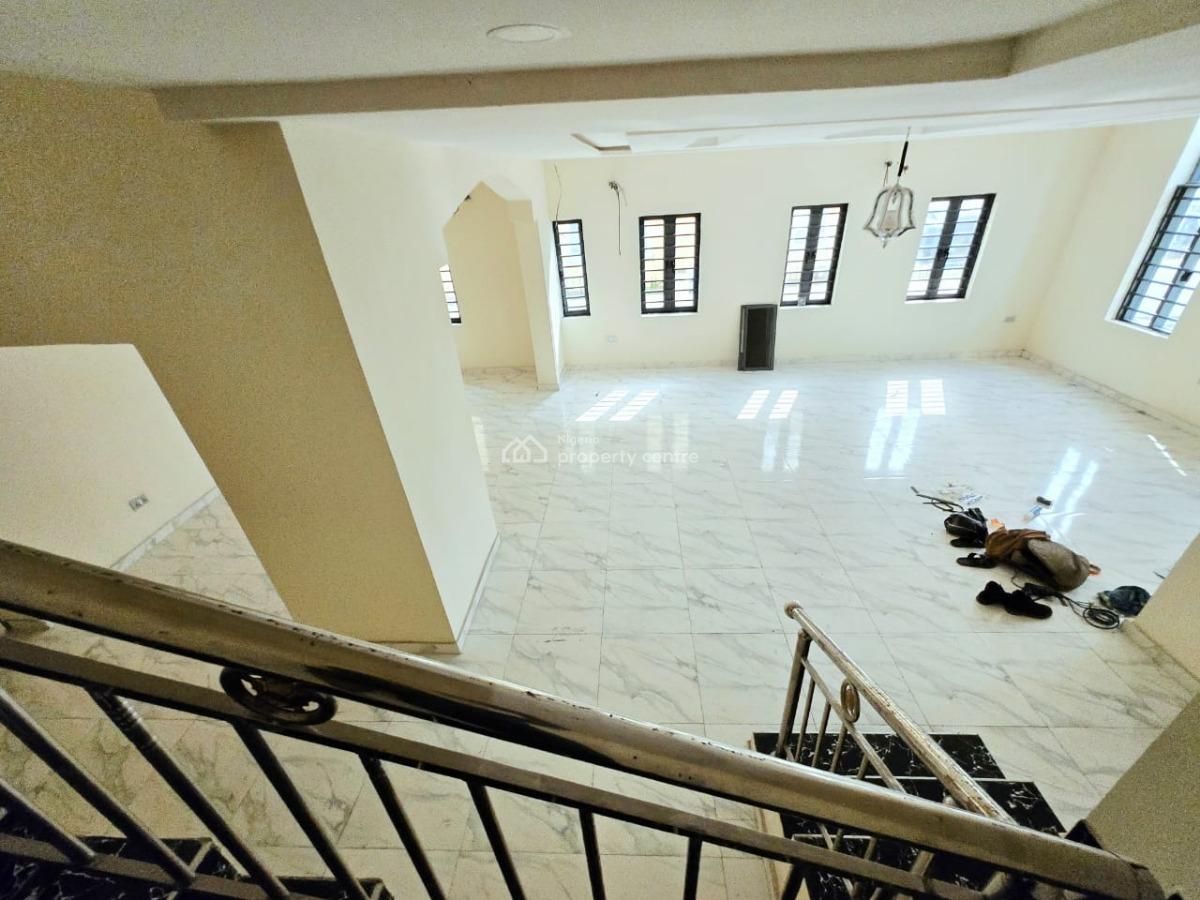 a Distress and Spacious Brand New 6 Bedroom Fully Detached Duplex, Chevron Lekki Lagos, Lekki, Lagos, Detached Duplex for Sale