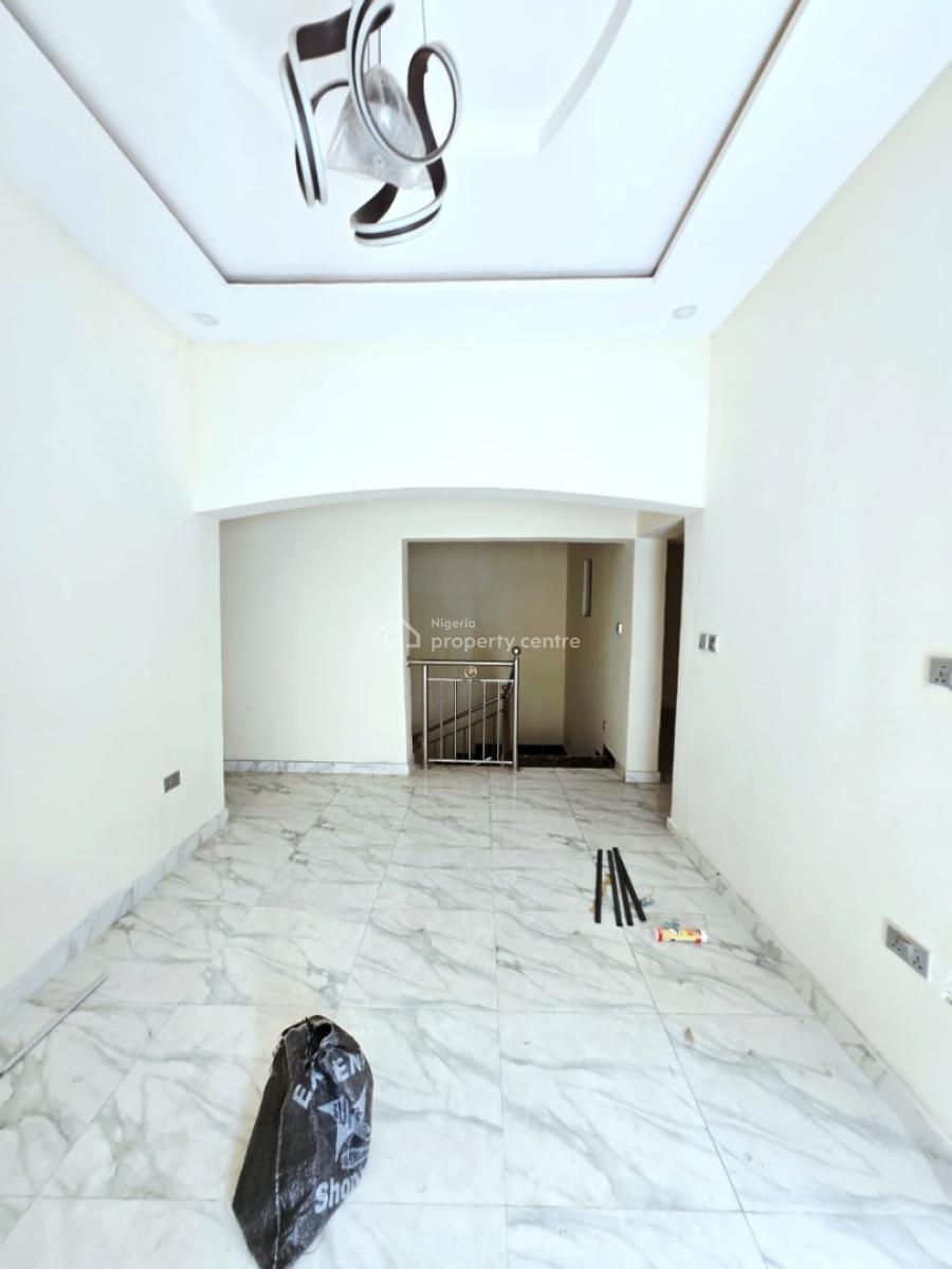 a Distress and Spacious Brand New 6 Bedroom Fully Detached Duplex, Chevron Lekki Lagos, Lekki, Lagos, Detached Duplex for Sale