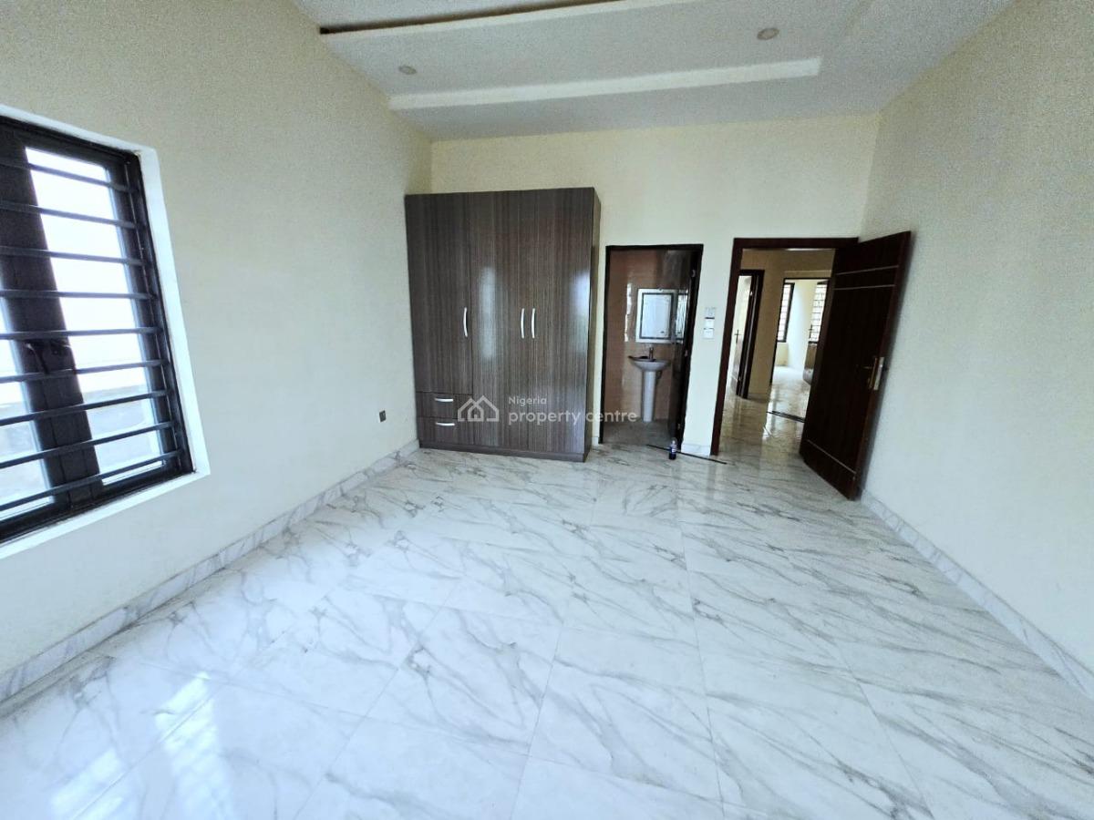 a Distress and Spacious Brand New 6 Bedroom Fully Detached Duplex, Chevron Lekki Lagos, Lekki, Lagos, Detached Duplex for Sale