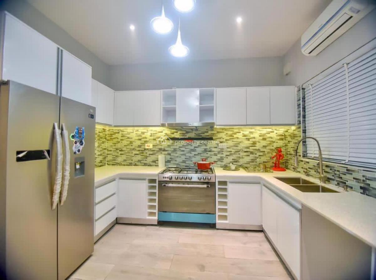 Luxury and Partly Furnished 4-bedroom Terrace Apartment (with Bq), Lekki Phase 1, Lekki, Lagos, Flat / Apartment for Rent