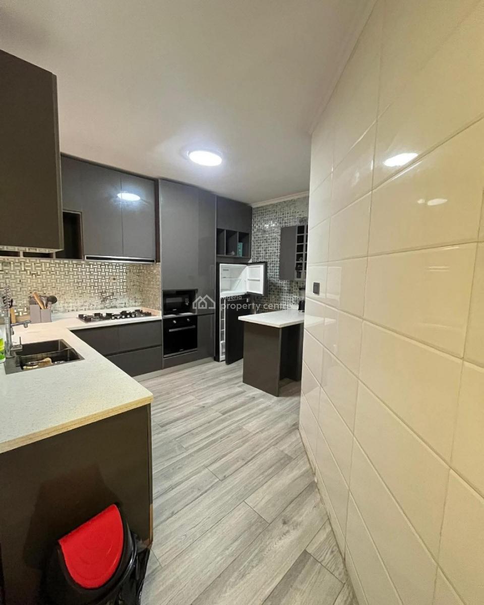 Lovely Modern 3 Bedroom Penthouse, Osapa, Lekki, Lagos, Flat / Apartment for Sale