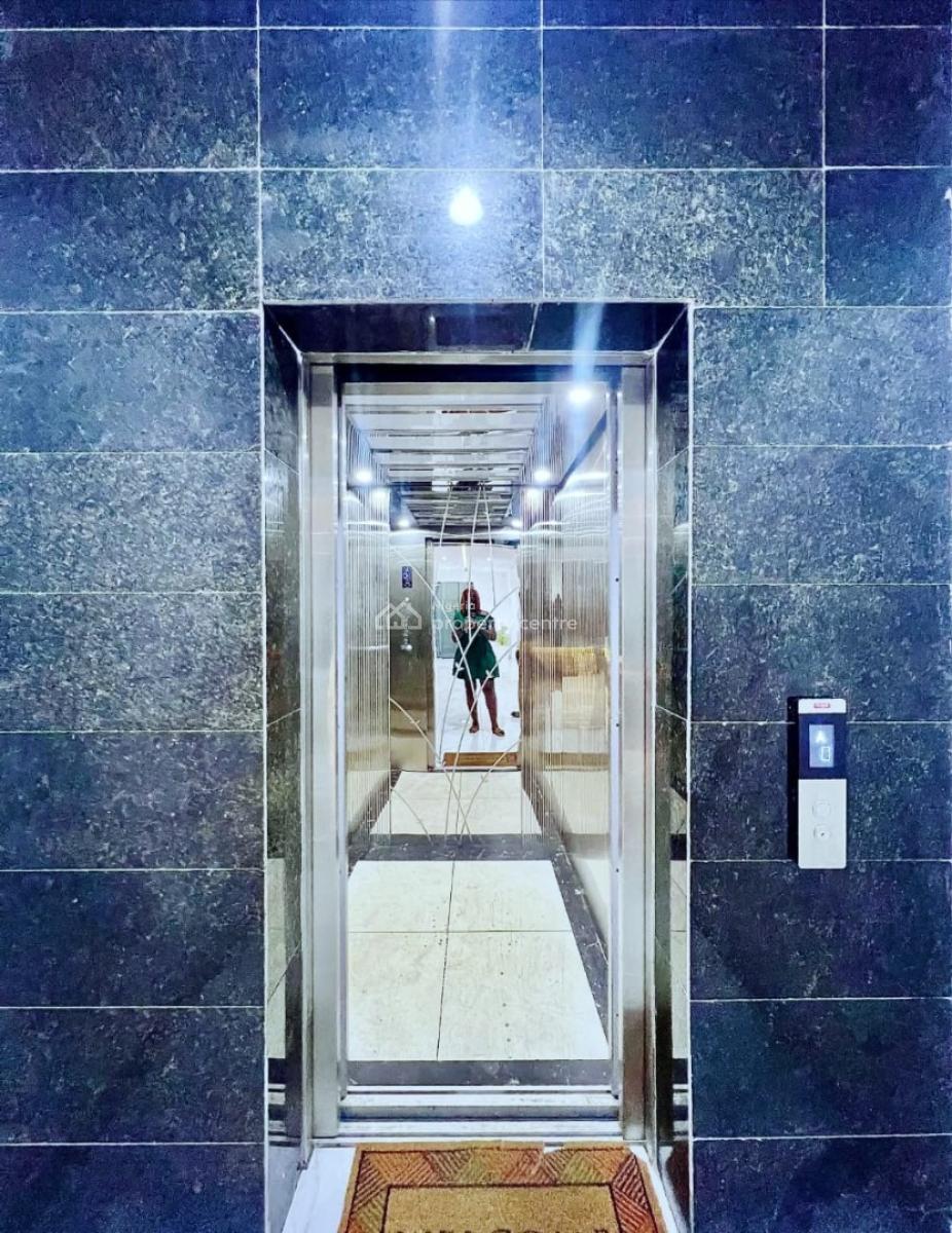 Fully Serviced 2 Bedroom Apartment, Lekki Phase 1, Lekki, Lagos, Flat / Apartment for Sale