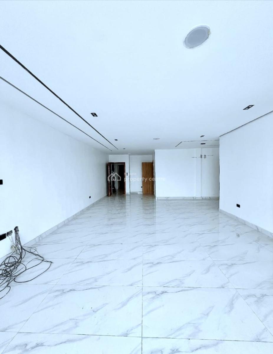 Fully Serviced 2 Bedroom Apartment, Lekki Phase 1, Lekki, Lagos, Flat / Apartment for Sale