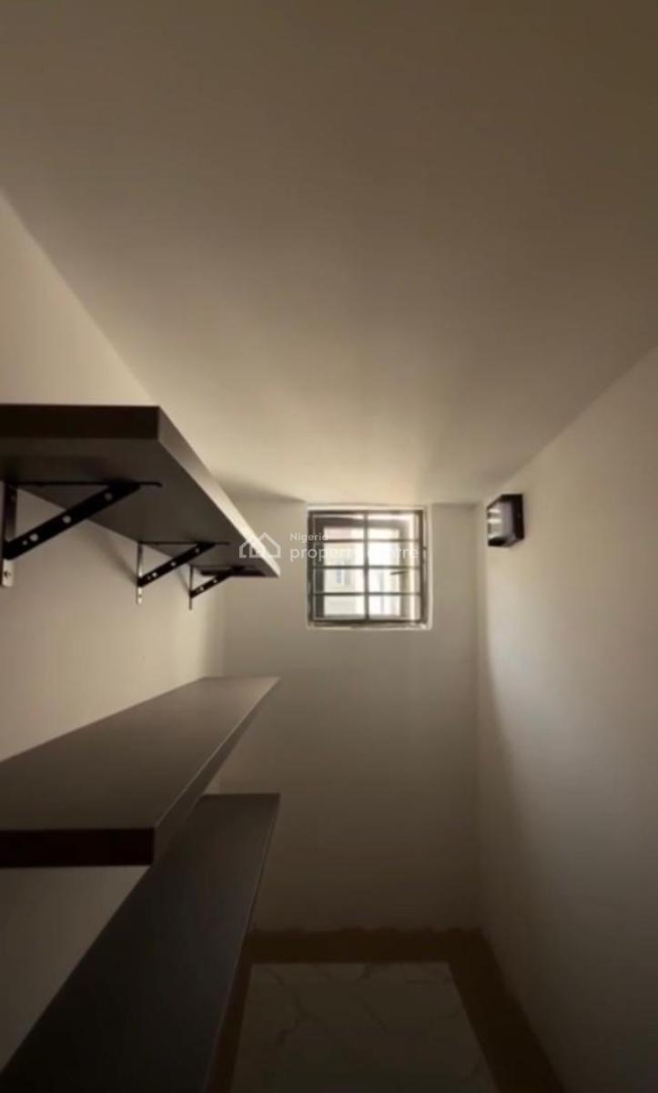 Luxury New 4bedroom Ensuit Fully Detached Duplex, Tarred Road, Airport Road Lugbe, Lugbe District, Abuja, Detached Duplex for Sale