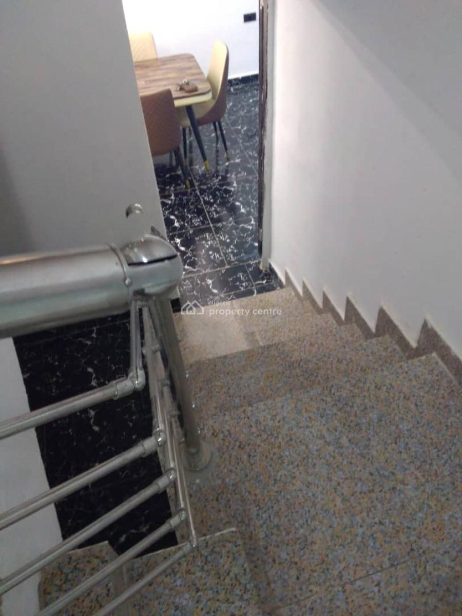 Luxury Spacious 5 Bedroom Duplex with Bq, Lugbe District, Abuja, Detached Duplex for Rent