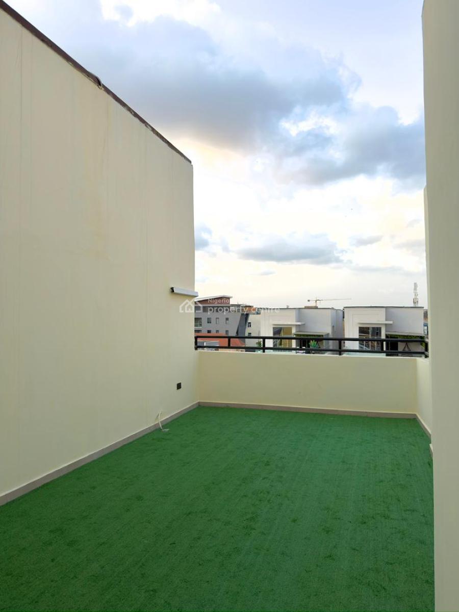 Spacious Luxury 1 Bedroom Penthouse with 2 Balconies & City View, Lekki Phase 1, Lekki, Lagos, Flat / Apartment Short Let