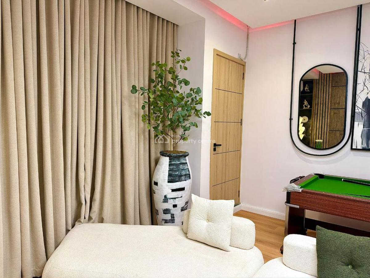 Brand New Luxury 2 Bedroom Apartment with Ps5, Snooker, Balcony, Lekki Phase 1, Lekki, Lagos, Flat / Apartment Short Let