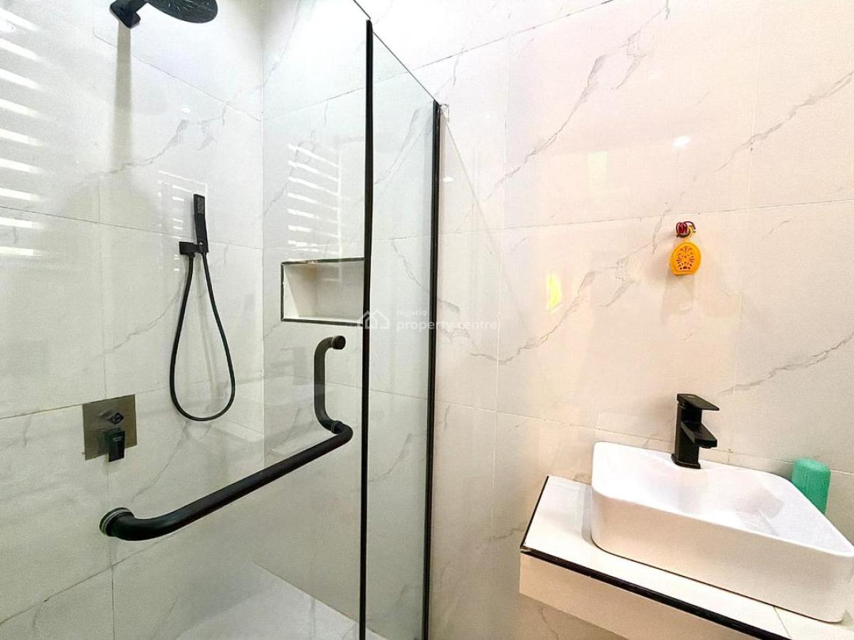 Brand New Luxury 2 Bedroom Apartment with Ps5, Snooker, Balcony, Lekki Phase 1, Lekki, Lagos, Flat / Apartment Short Let