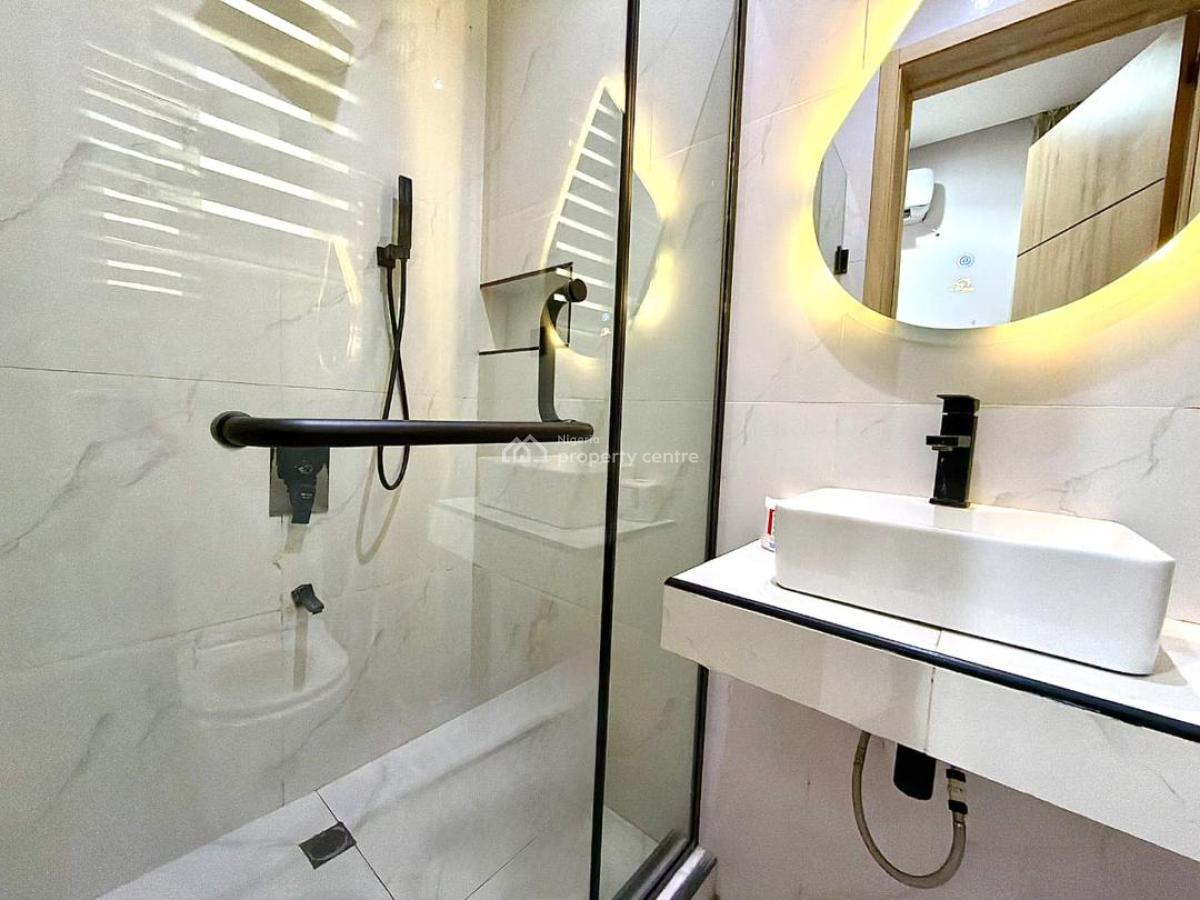 Brand New Luxury 2 Bedroom Apartment with Ps5, Snooker, Balcony, Lekki Phase 1, Lekki, Lagos, Flat / Apartment Short Let