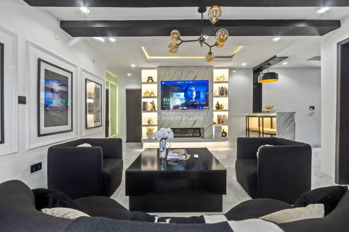 Spacious Luxury 1 Bedroom with Ps5, 2 Balconies & Private Golf Area, Lekki Phase 1, Lekki, Lagos, Flat / Apartment Short Let