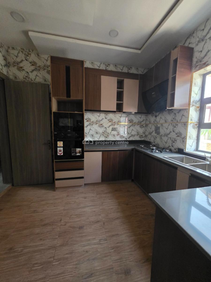 Luxury 3 Bedroom Apartment in a Strategic Location, Katampe Extension, Katampe, Abuja, Flat / Apartment for Sale