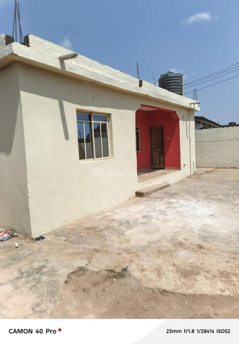 Beautiful 4flats in a Good Location, Abaranje, Ikotun, Lagos, Block of Flats for Sale