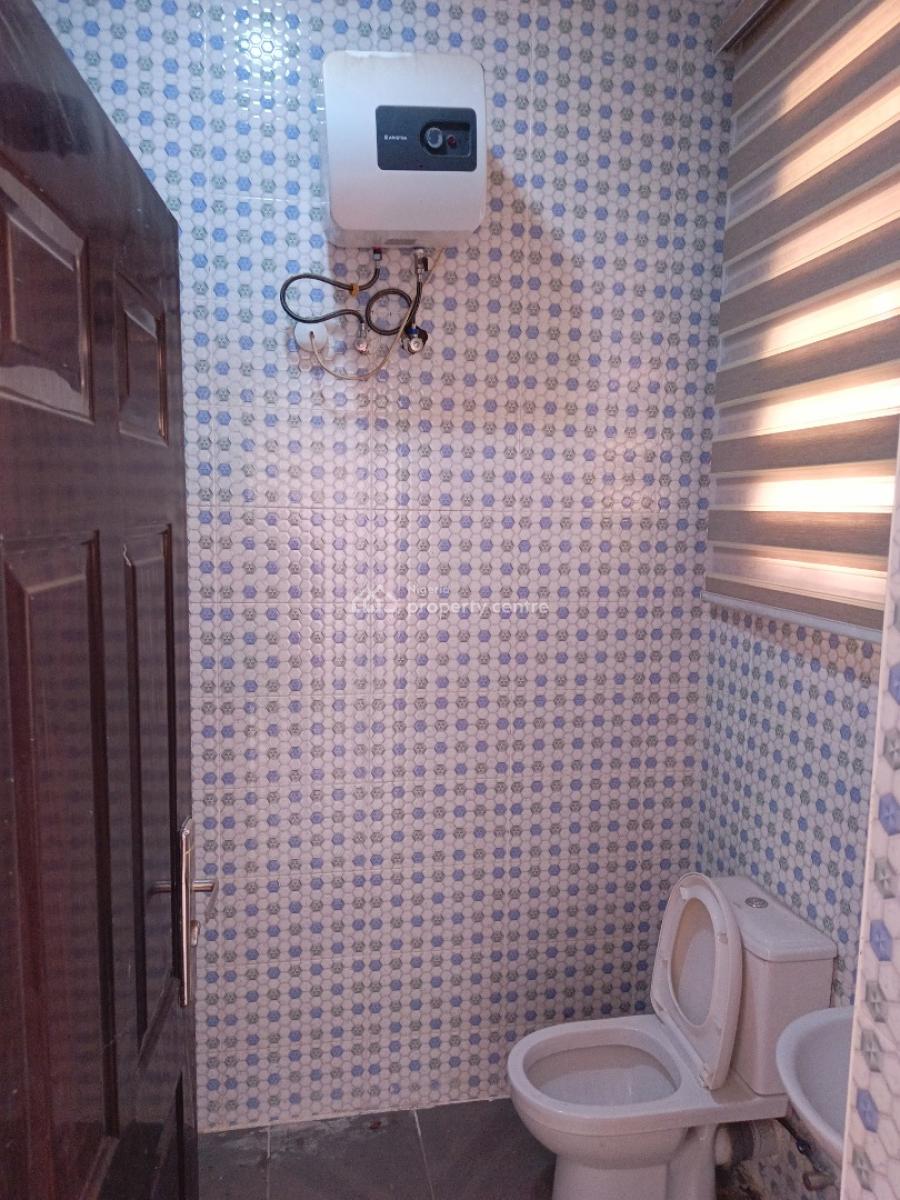 Sharp 2 Bedroom in a Serene Environment, 3rd Avenue Gwarinpa, Gwarinpa, Abuja, Flat / Apartment for Rent