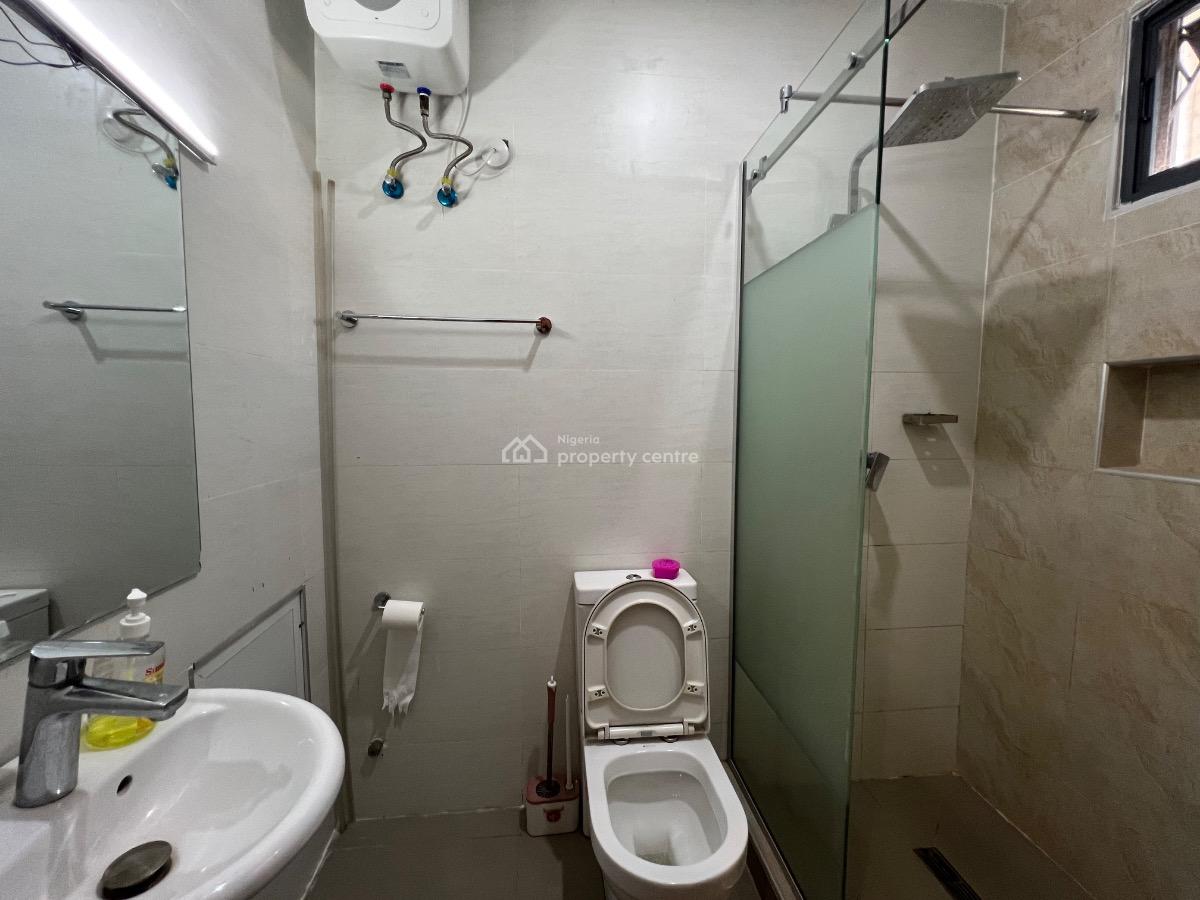 Luxury 2 Bedroom Apartment, Periwinkle Estate, Lekki Phase 1, Lekki, Lagos, Flat / Apartment for Rent