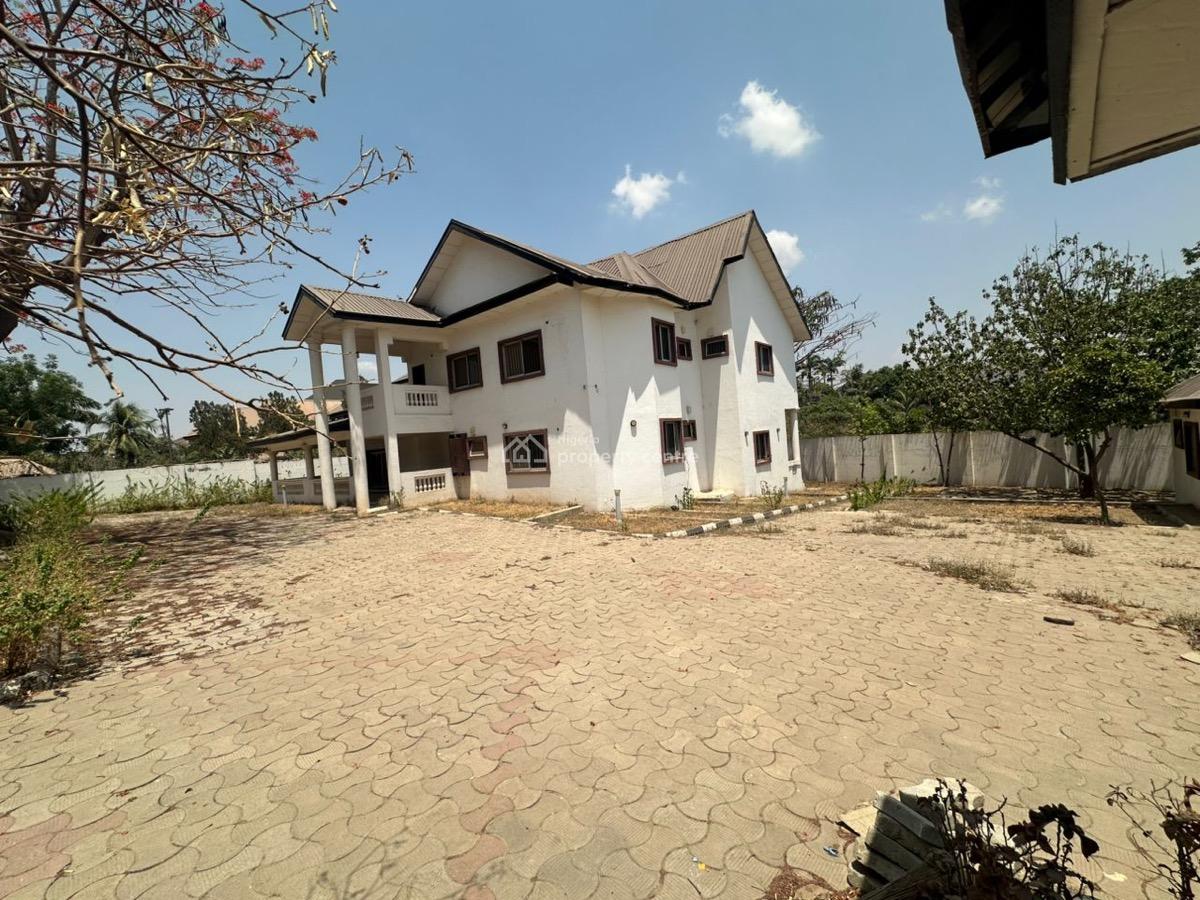 Massive 5 Bedrooms Detached Duplex,bq/chalet,office/residential Use, Maitama Main. Serene Neighborhood, Maitama District, Abuja, Detached Duplex for Rent