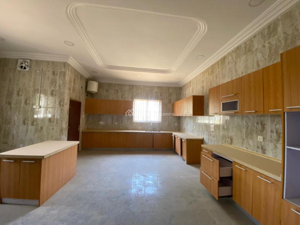 Massive 5 Bedrooms Detached Duplex,bq/chalet,office/residential Use, Maitama Main. Serene Neighborhood, Maitama District, Abuja, Detached Duplex for Rent