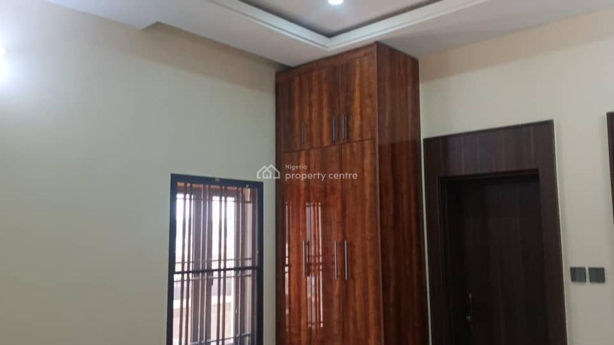 Beautiful 2 Bedroom Serviced Apartment, Fitted Kitchen, Nice Serenity, Serene and Well Secured Neighborhood, Asokoro District, Abuja, Flat / Apartment for Rent