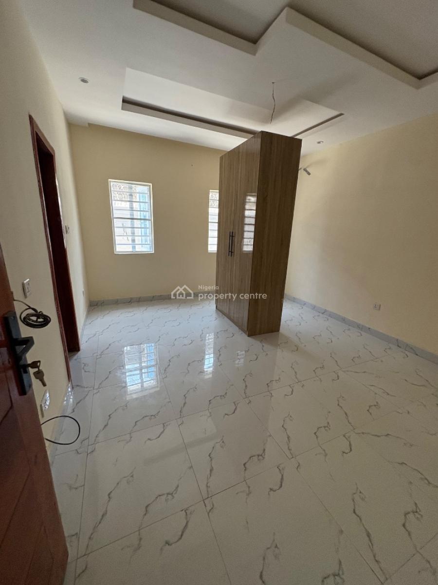 Spacious 2 Bedroom Apartment, Ogombo, Ajah, Lagos, Self Contain (single Rooms) for Rent