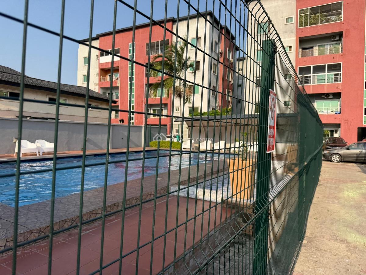 a Spacious Room Bq with Private Space to Cook, Meadow Hall Way, Ikate, Ikate, Lekki, Lagos, Self Contain (single Rooms) for Rent