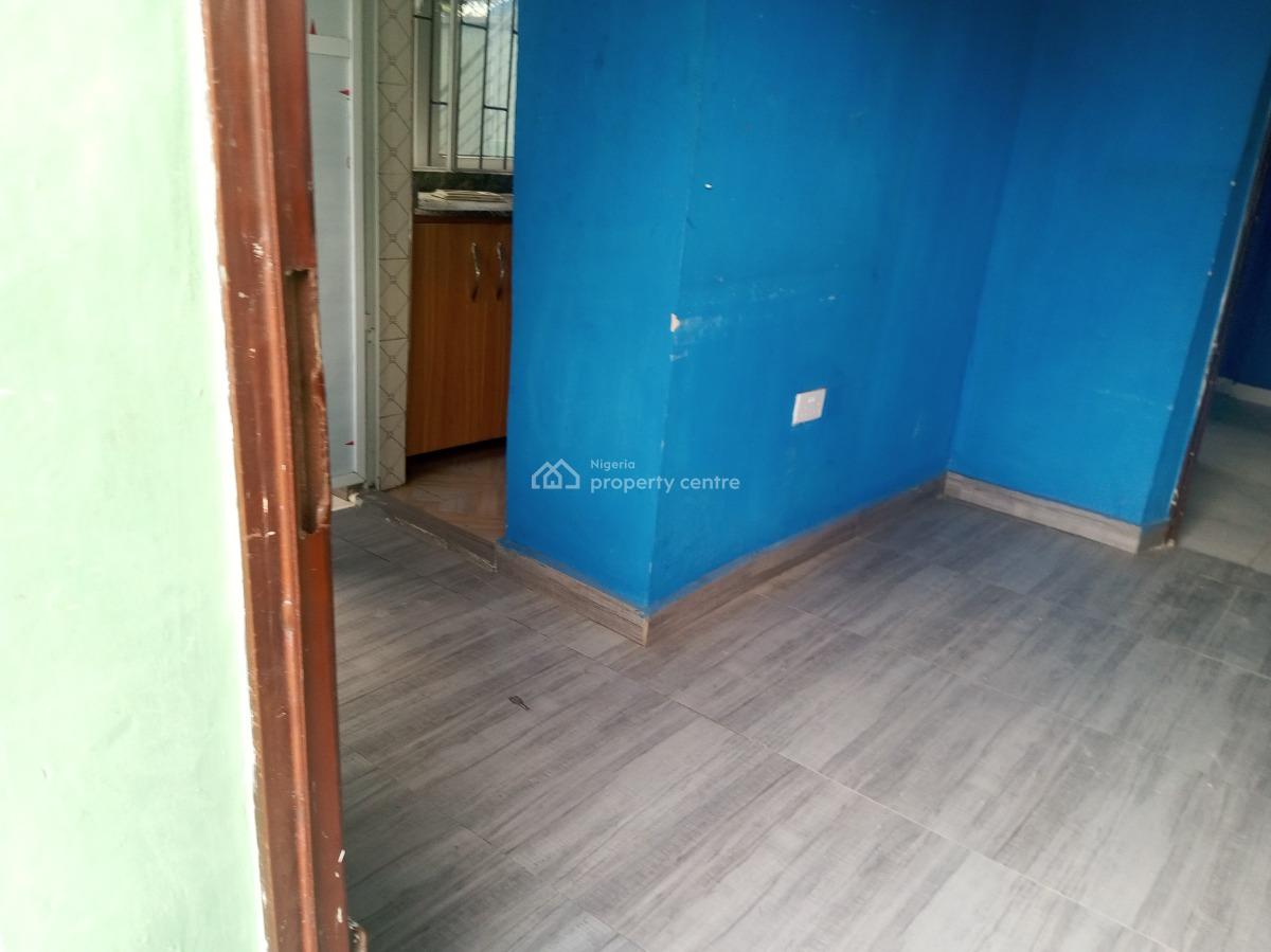 a Nice Room and Parlor Miniflat, United Estate, Sangotedo, Ajah, Lagos, Mini Flat (room and Parlour) for Rent