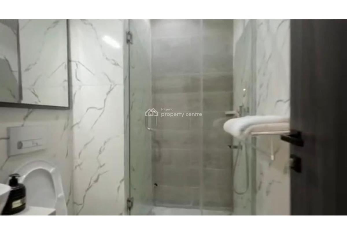 Luxurious Newly Furnished 2 Bedroom En Suite Flat, Katampe, Abuja, Block of Flats for Sale