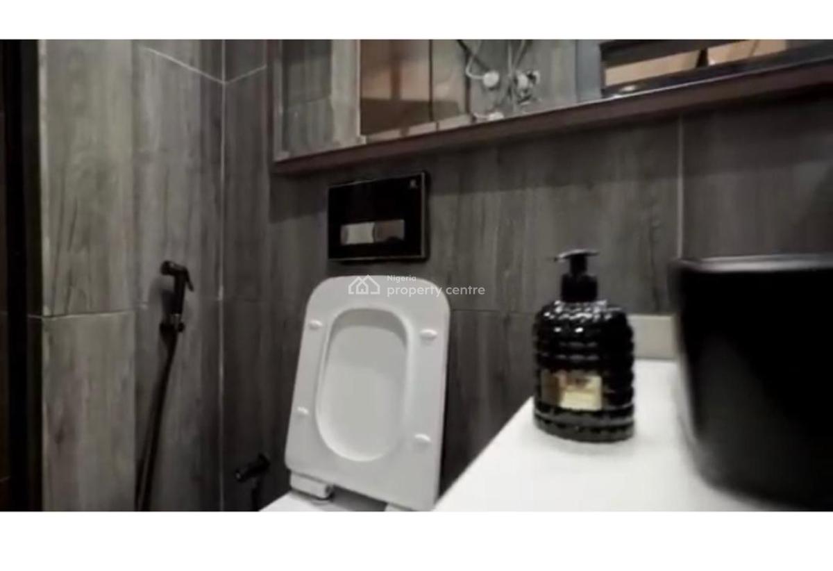 Luxurious Newly Furnished 2 Bedroom En Suite Flat, Katampe, Abuja, Block of Flats for Sale