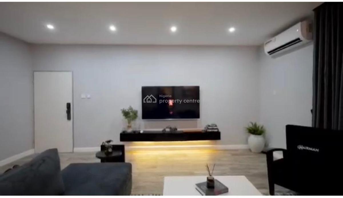 Luxurious Newly Furnished 2 Bedroom En Suite Flat, Katampe, Abuja, Block of Flats for Sale