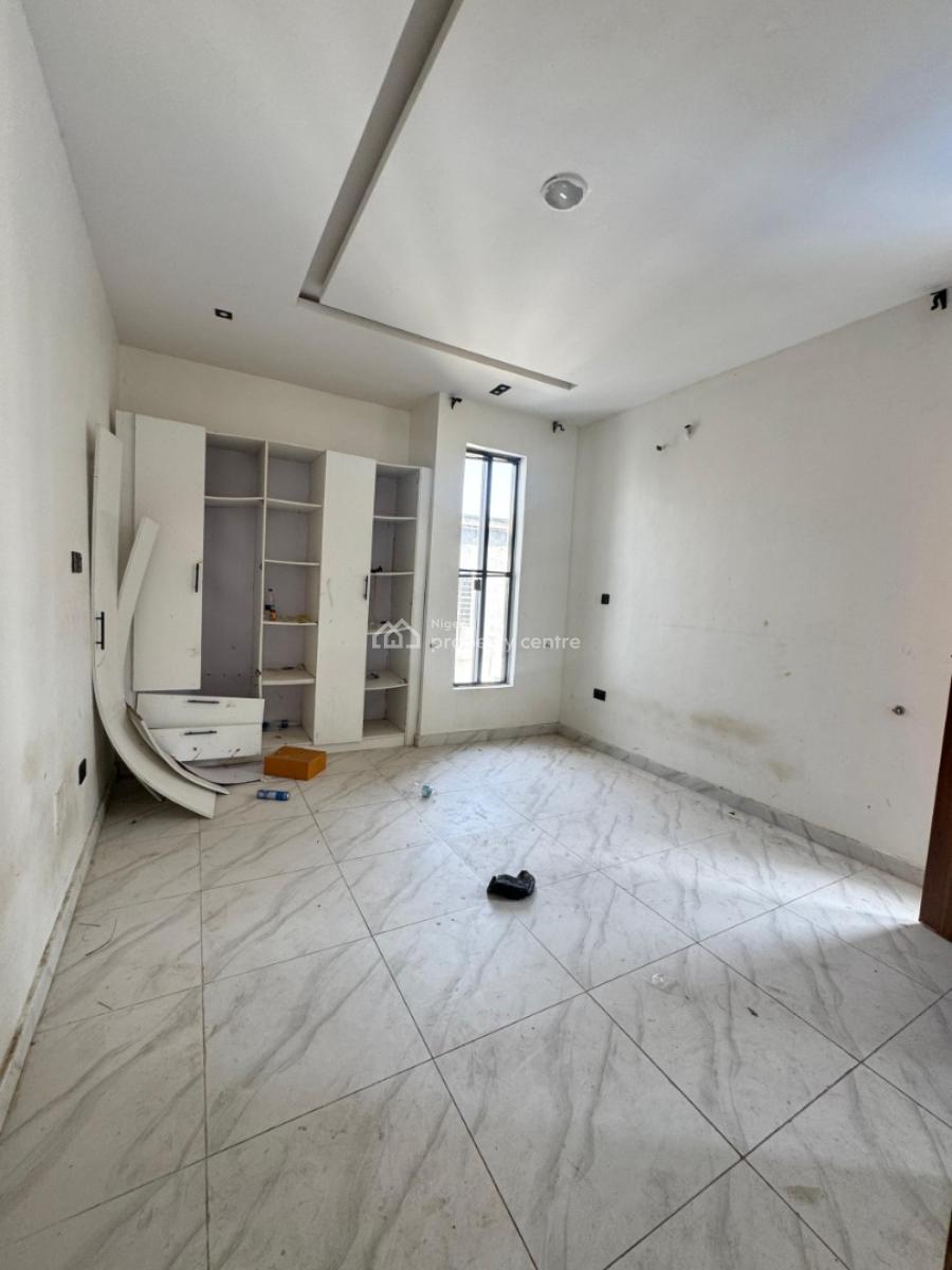 2 Bedroom Apartment, Ologolo Lekki, Ologolo, Lekki, Lagos, Flat / Apartment for Rent