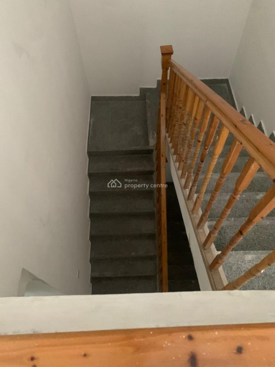 Self Compound 5 Bedroom Town House with a Room Bq, Lekki Phase 1, Lekki, Lagos, House for Rent